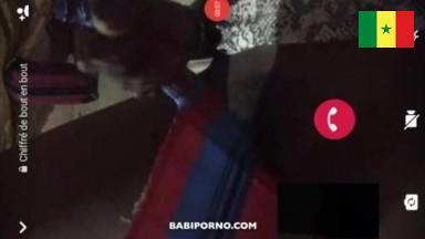 Partie finale Sextape de Amina Sow  elle fini par se masturber avec une epouventaille +221782327294